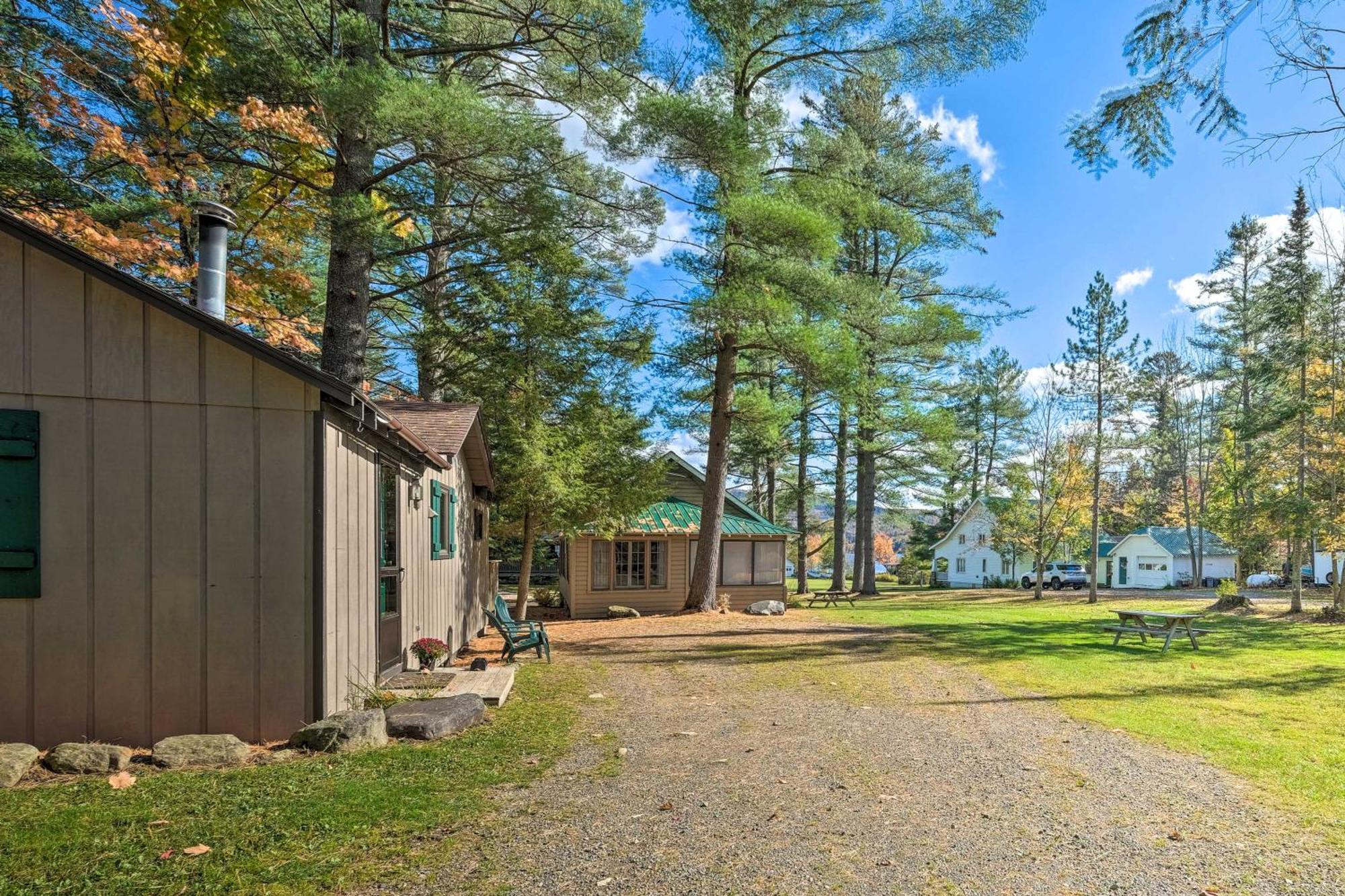 Lake Pleasant Cabin On 3 Acres With Kayaks And Beach! Exterior foto